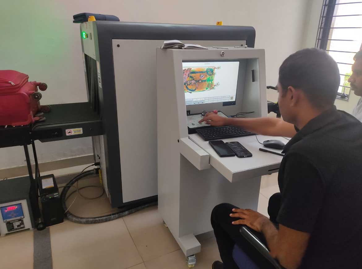 baggage x ray scanner